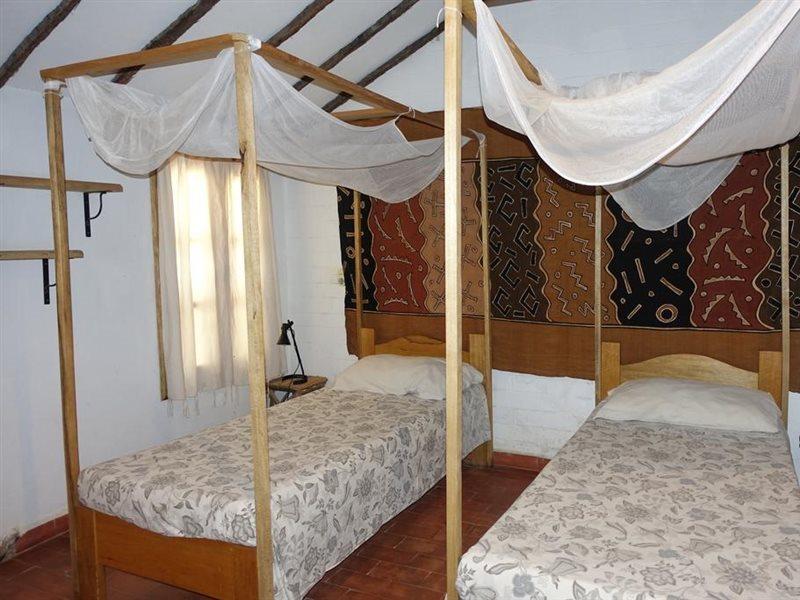 Keur Marrakis Hotel M'Bour Buitenkant foto