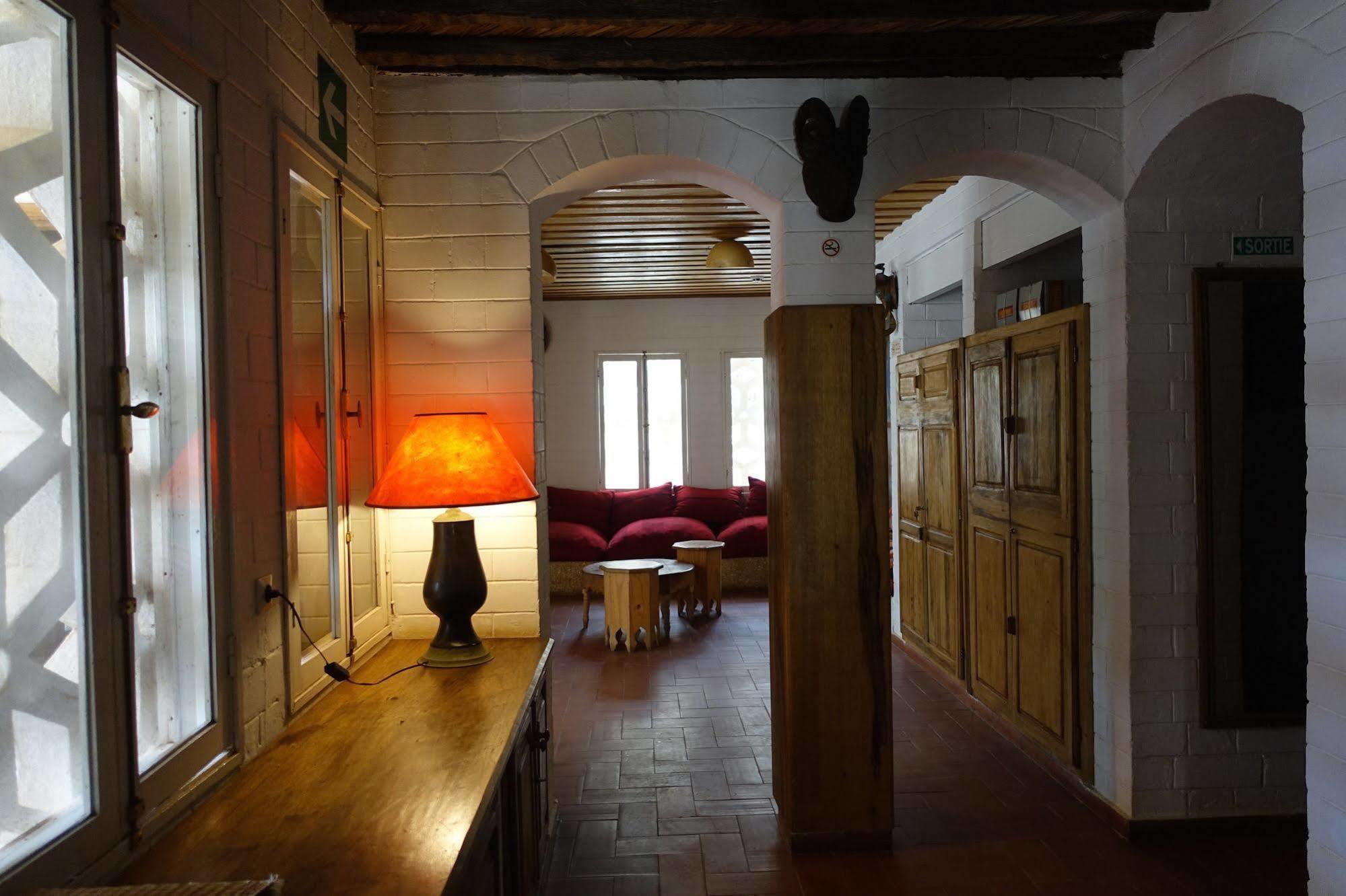 Keur Marrakis Hotel M'Bour Buitenkant foto